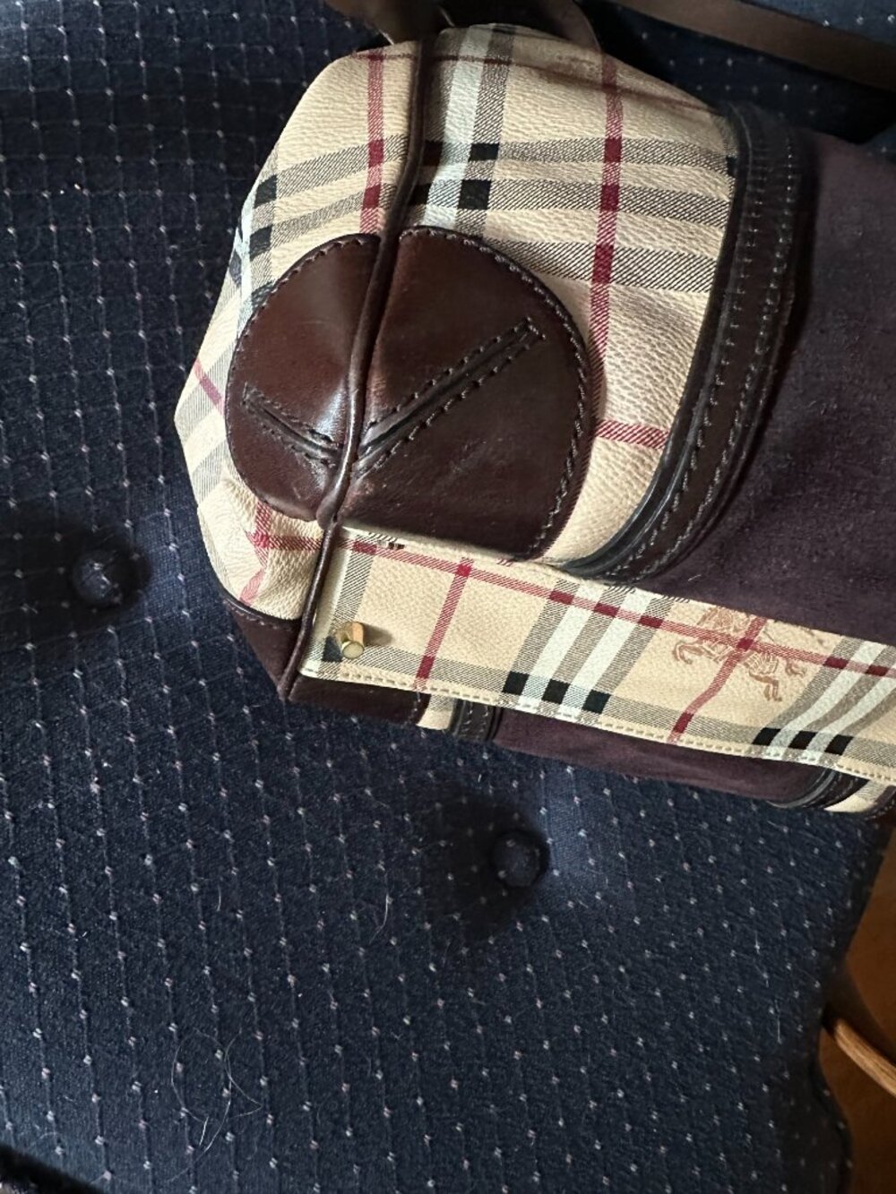 Authentic Burberry Haymarket Check Shoulder Bag - Picture 6 of 11